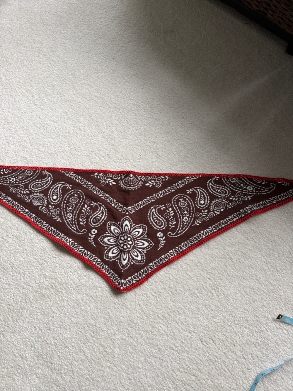 NWOT Free People knit triangle bandana scarf